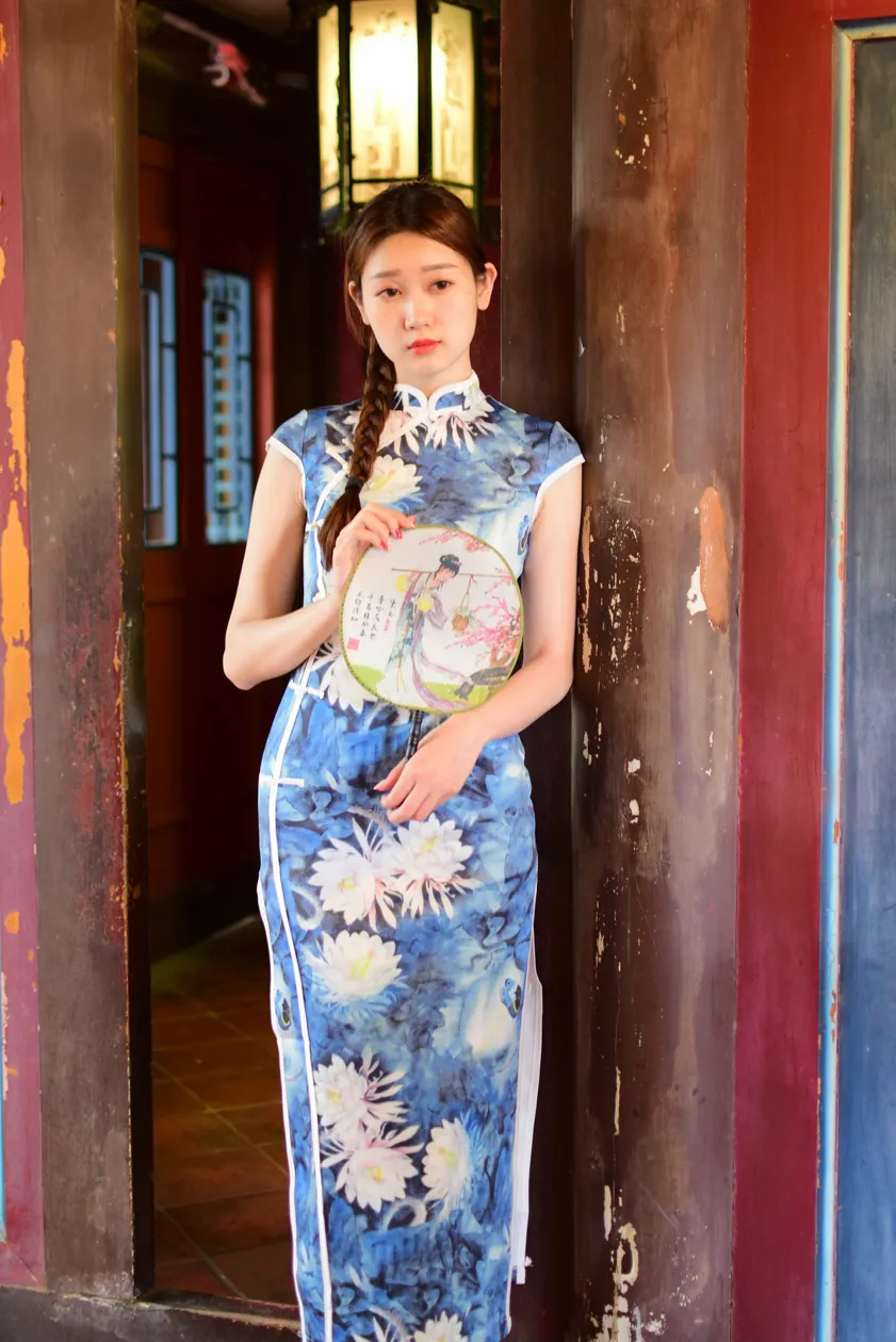 [Mzsock] NO.174 USD High-cut long cheongsam with white high heels and beautiful legs street photography#[105P]-74